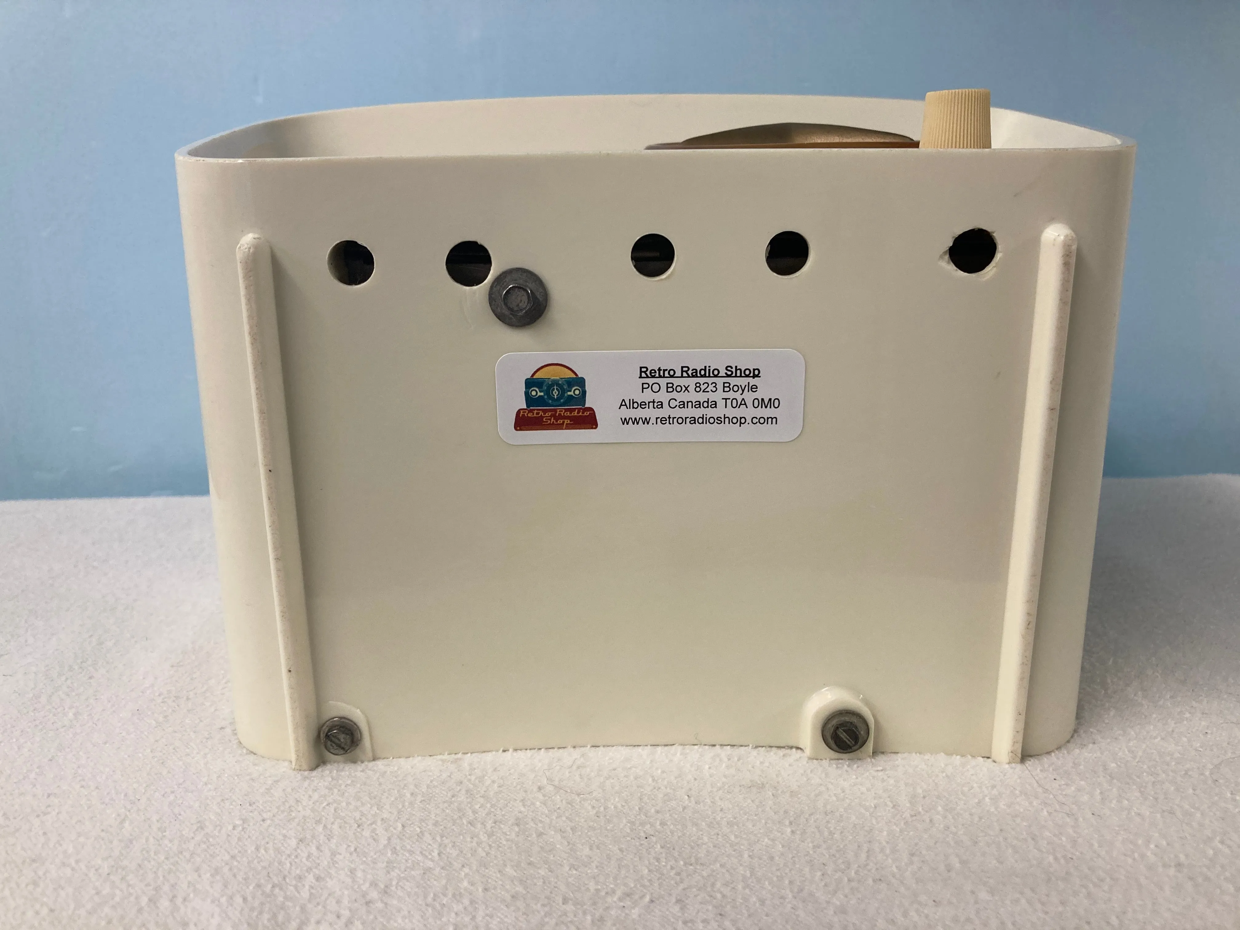 1959 Hallicrafters HT201 Tube Radio