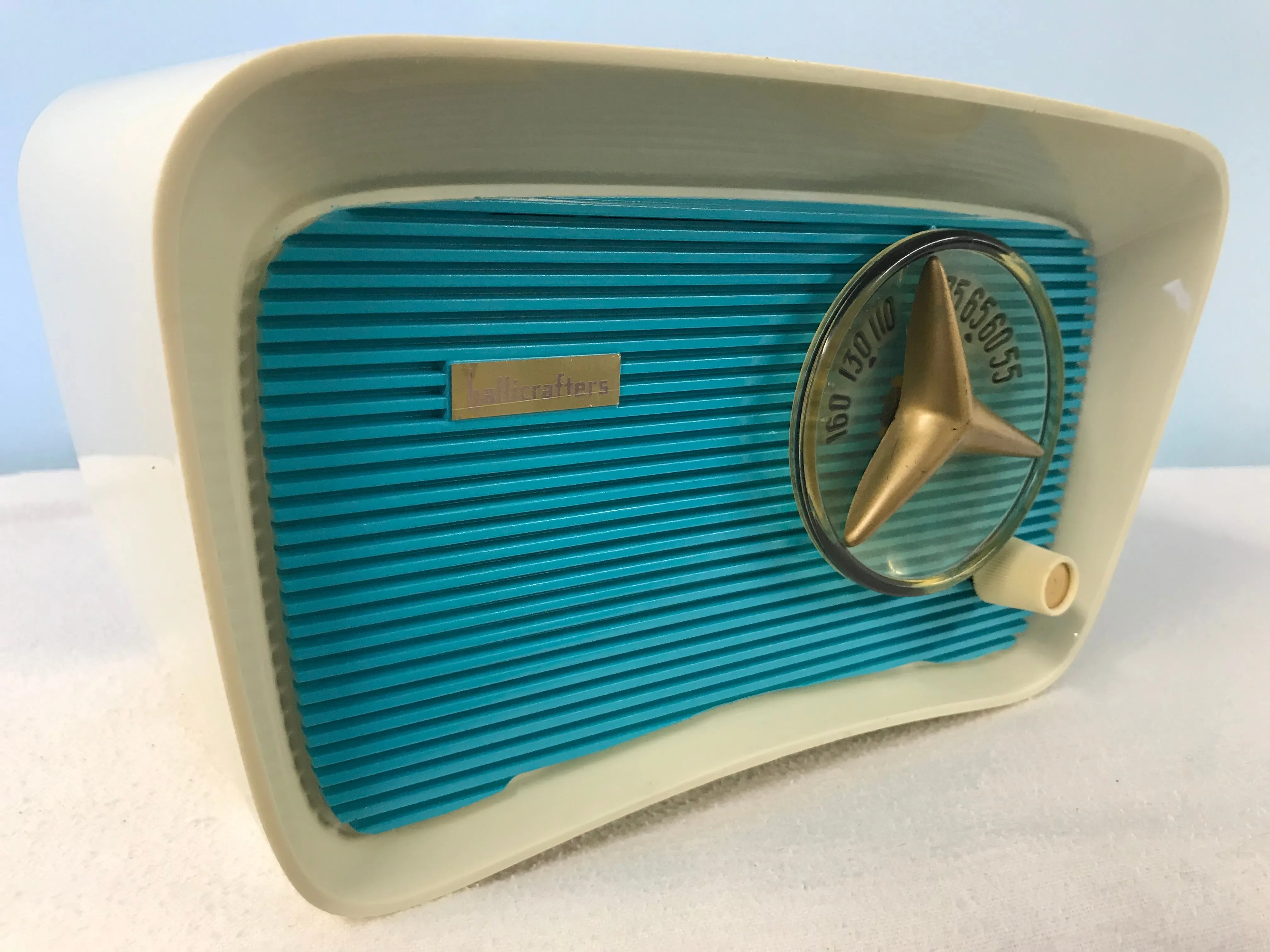 1959 Hallicrafters HT202 Tube Radio With Bluetooth input.