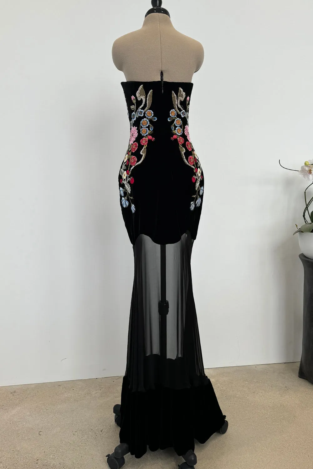 Alexander McQueen Pre-Fall 2017 - 12.5" W