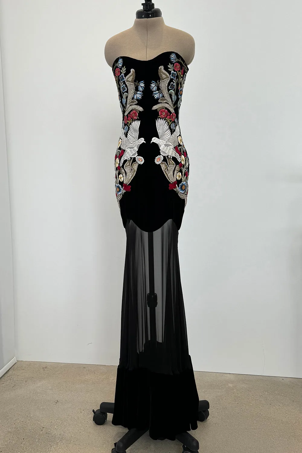 Alexander McQueen Pre-Fall 2017 - 12.5" W