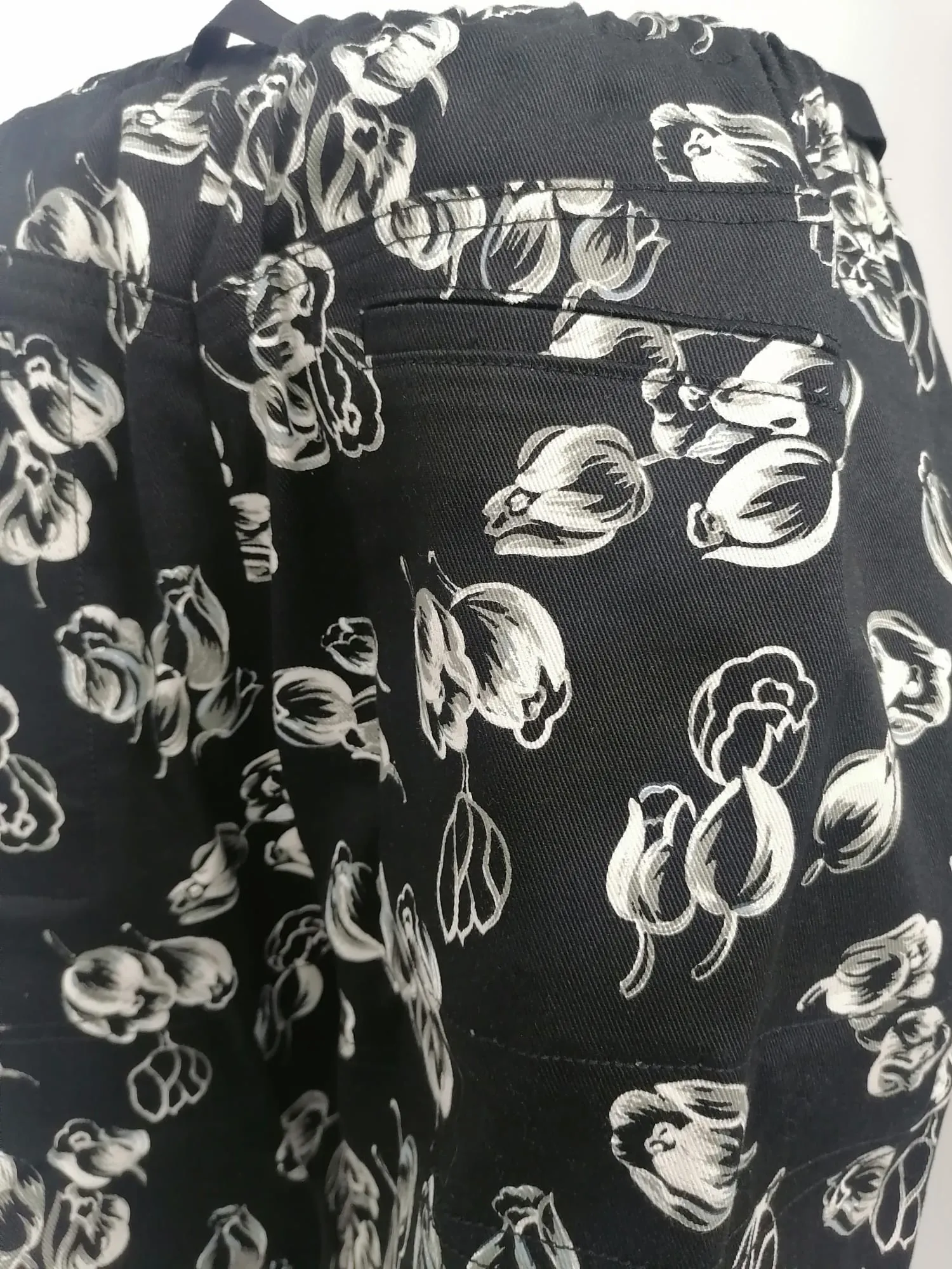 All Over Tulip Denim Pants