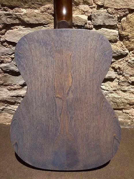 Art & Lutherie 047086 Legacy Concert Acoustic Electric Guitar Denim Blue Q-Discrete Made In Canada