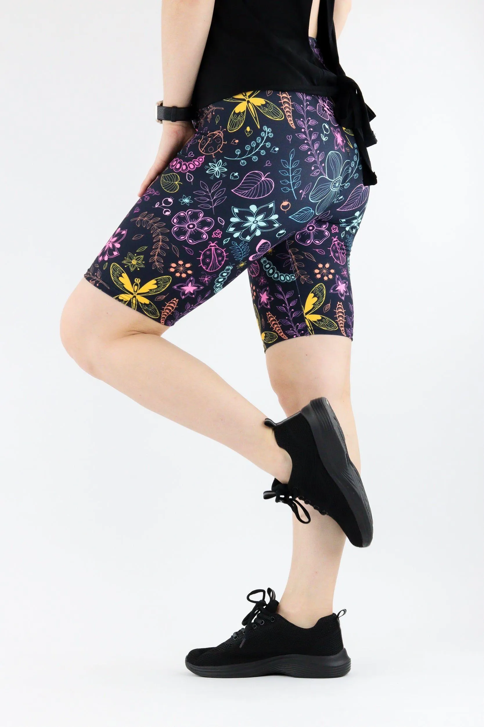 Arthropod Allure - Casual Long Shorts