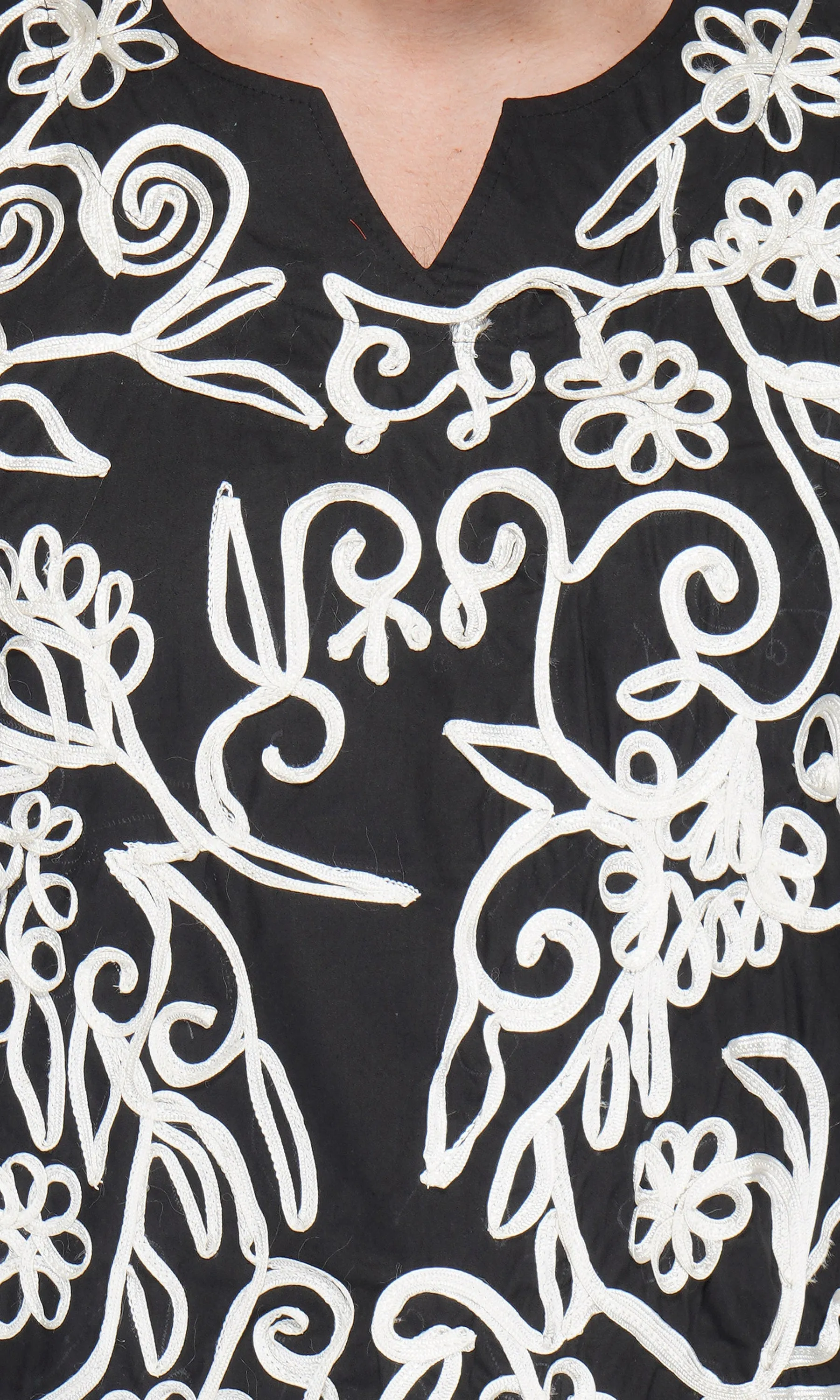 Black-white Embroidered Long Dashiki Shirt For Men