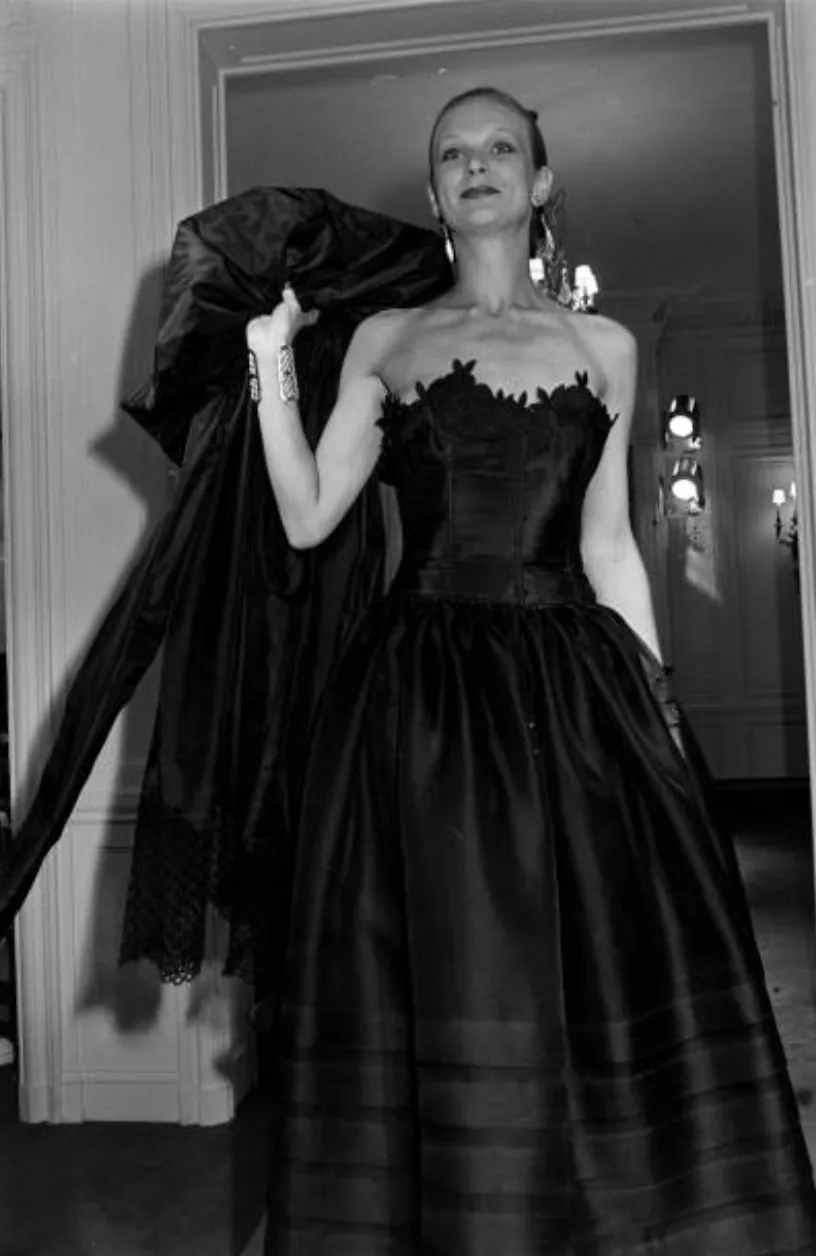 Christian Dior by Marc Bohan Fall 1977 Haute Couture