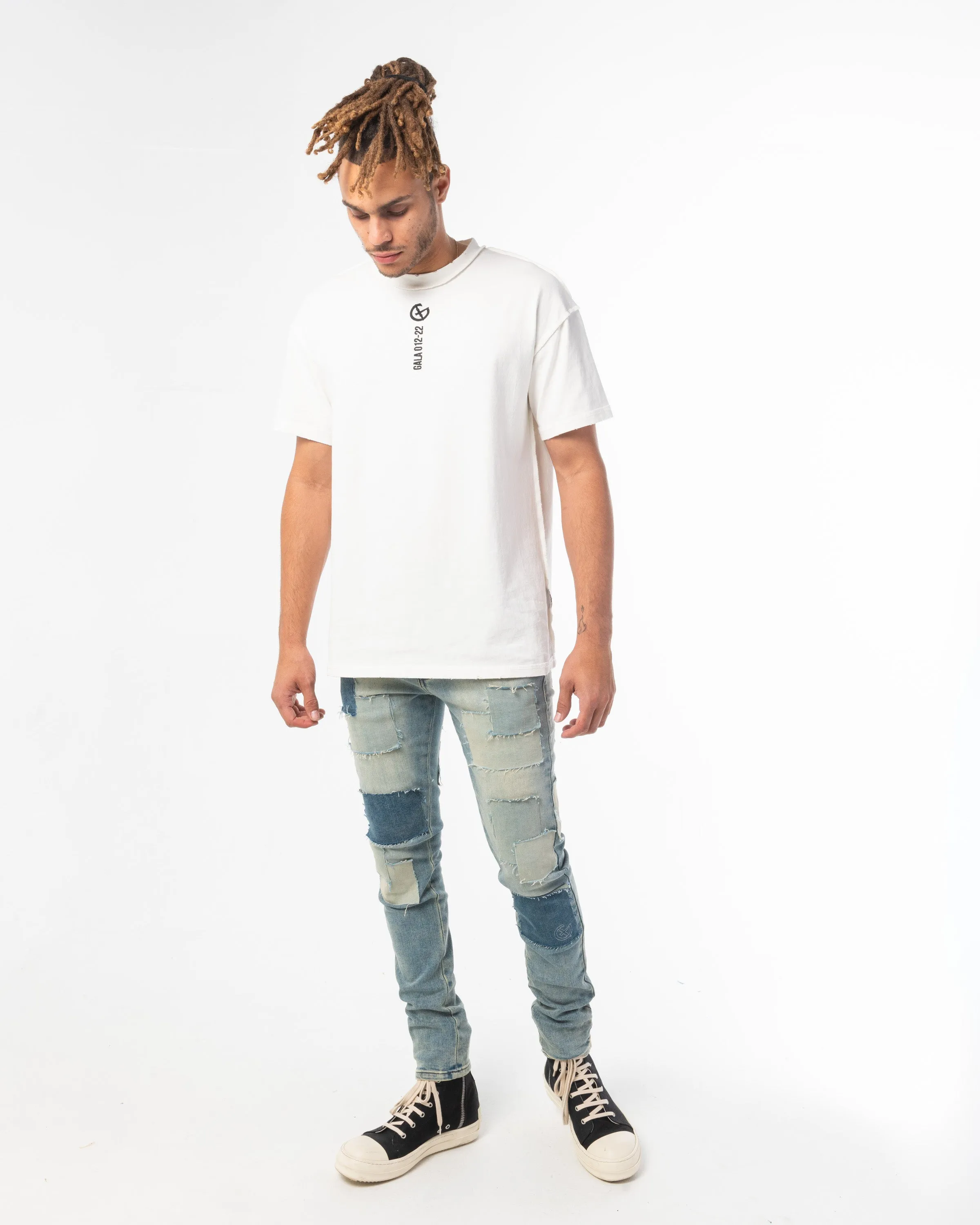 CORE BASICS TEE (WHITE)