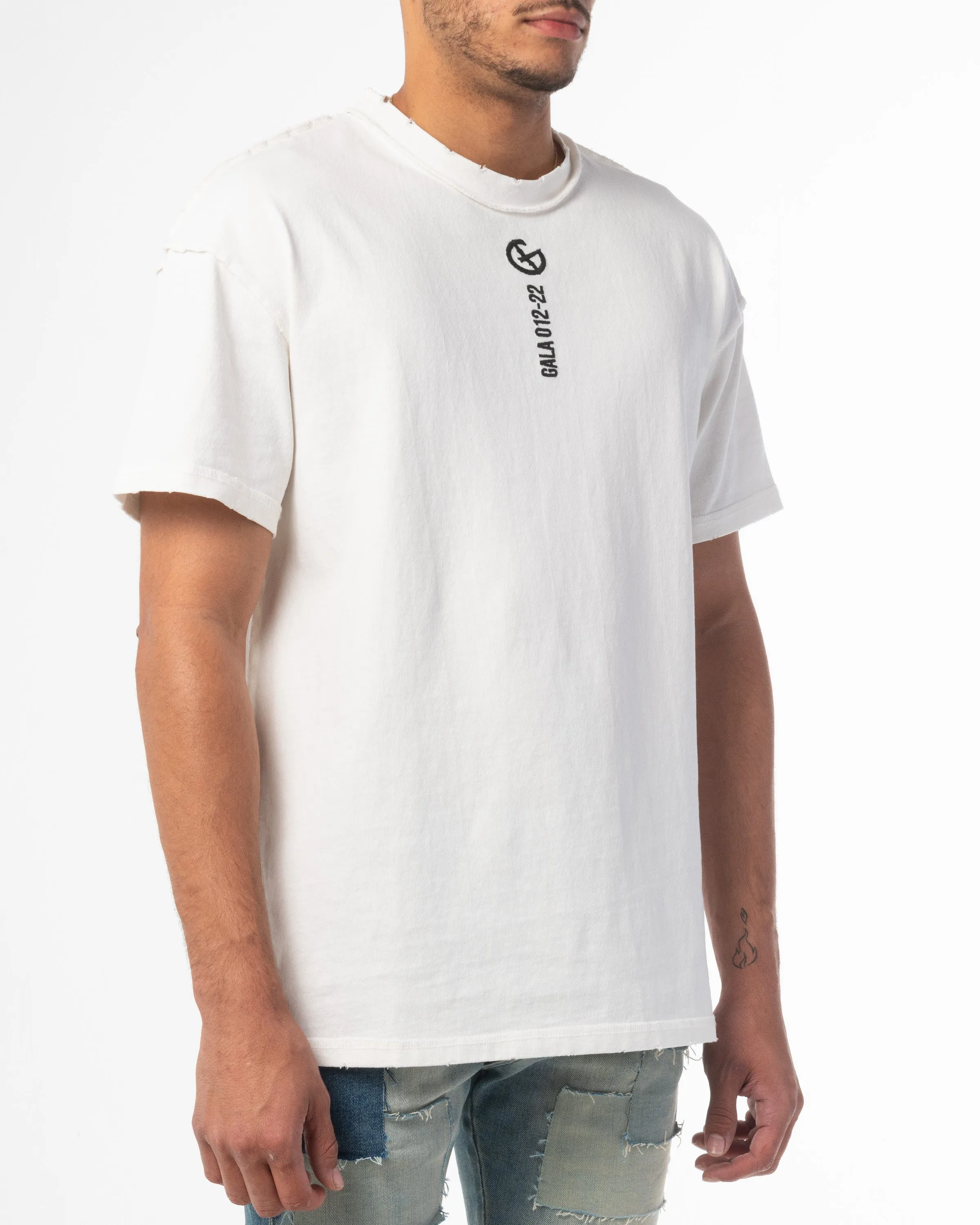 CORE BASICS TEE (WHITE)