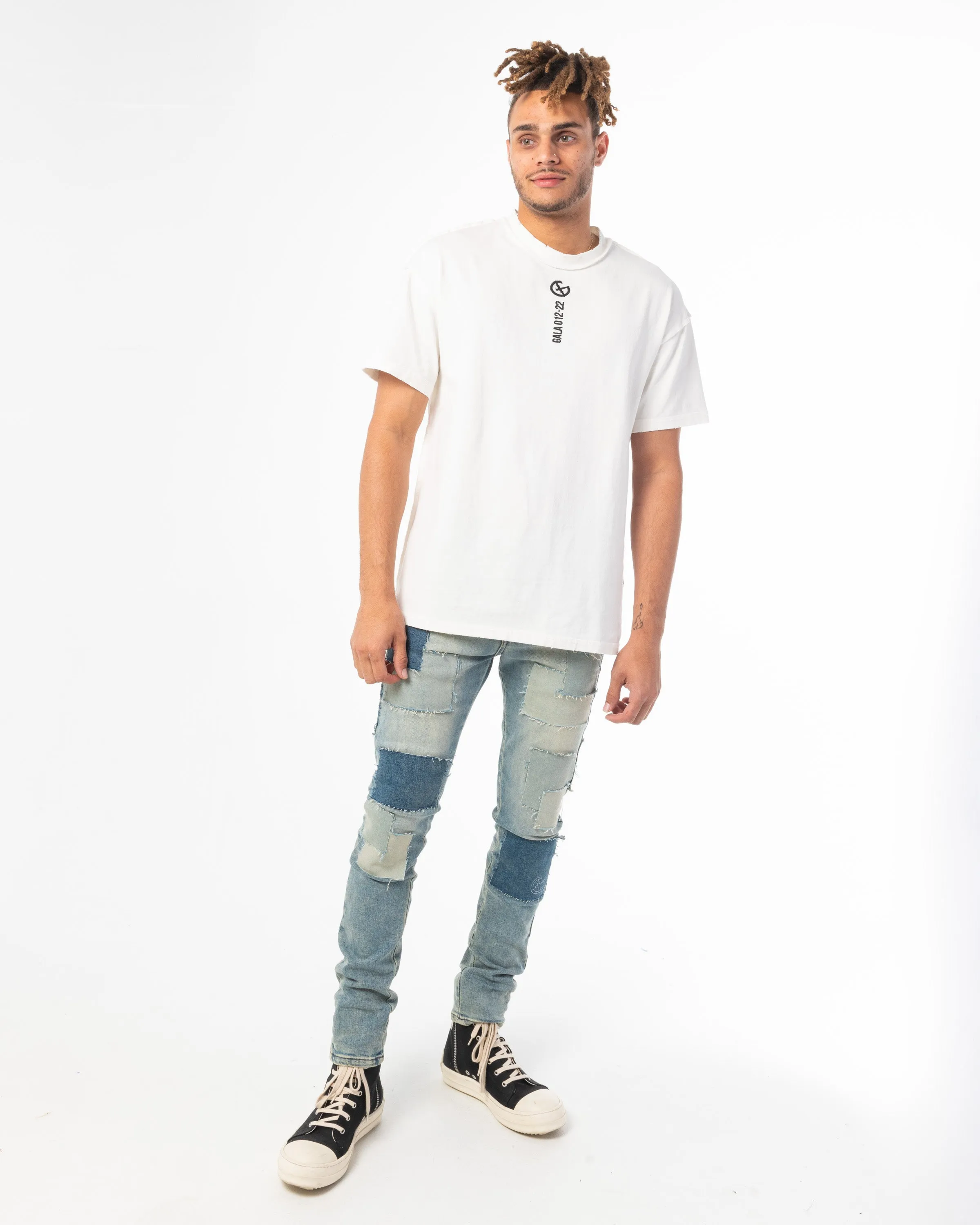 CORE BASICS TEE (WHITE)