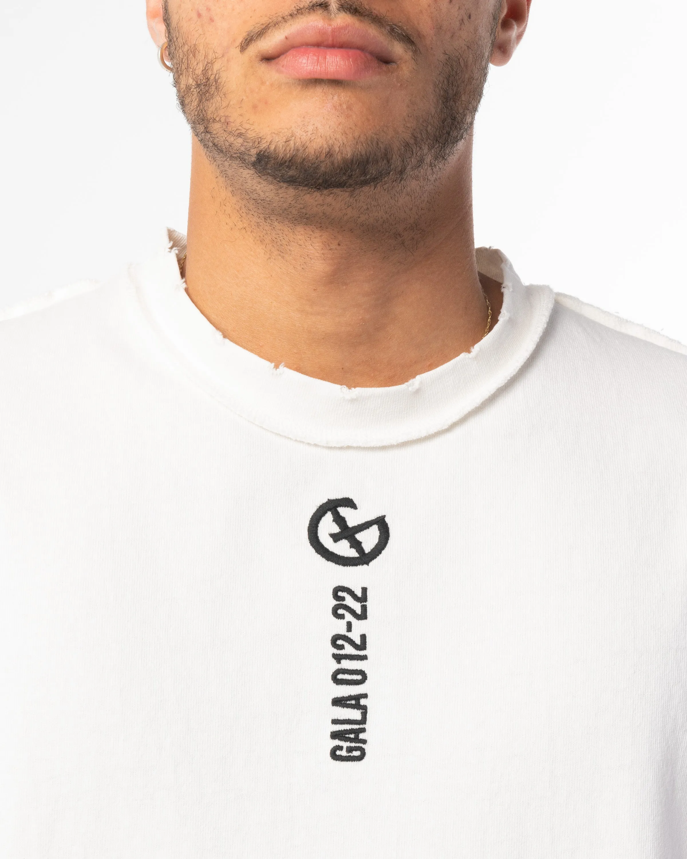 CORE BASICS TEE (WHITE)