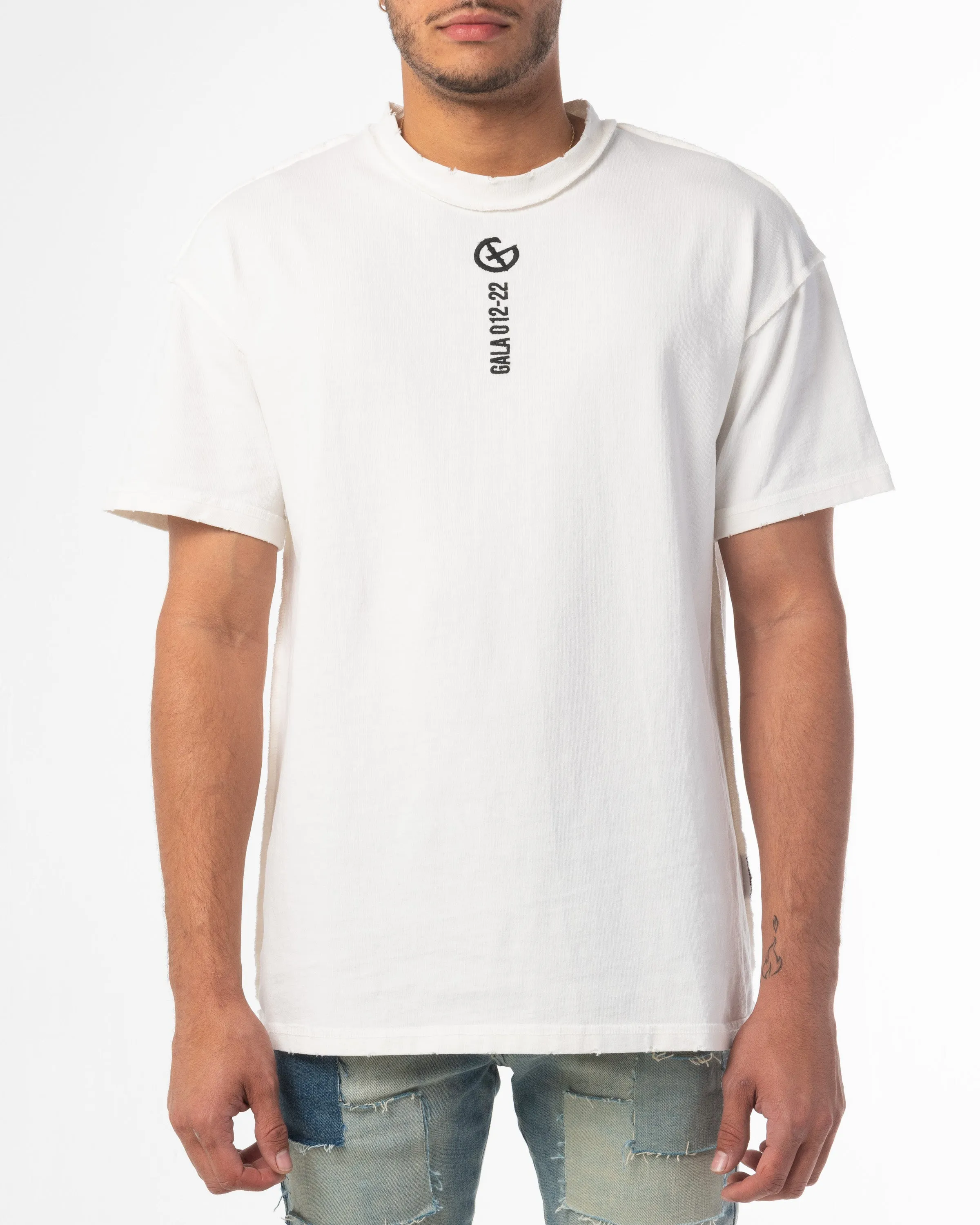 CORE BASICS TEE (WHITE)