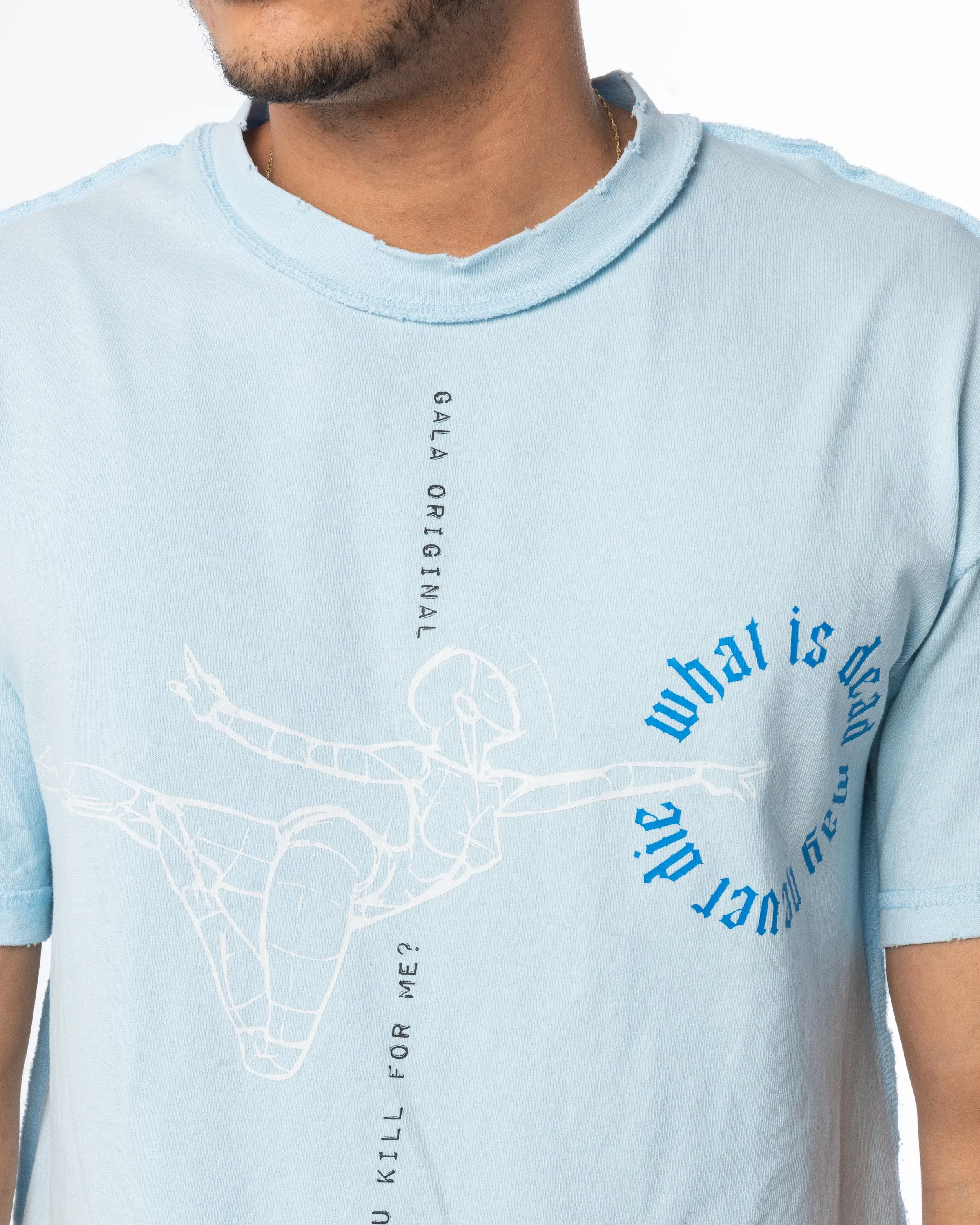 DEAD MAY NEVER DIE TEE (BABY BLUE)