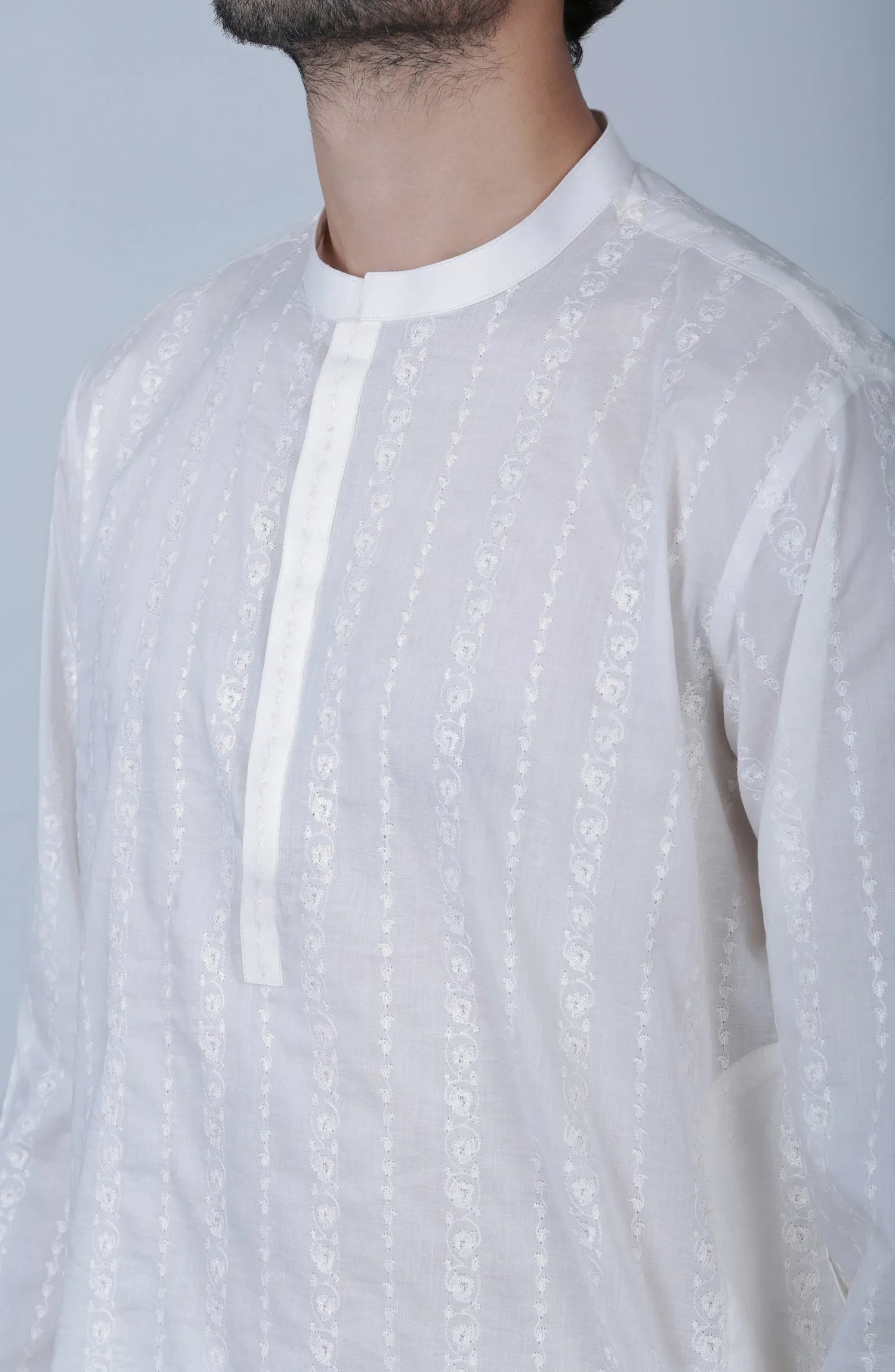 Embroidered Mens Kurta