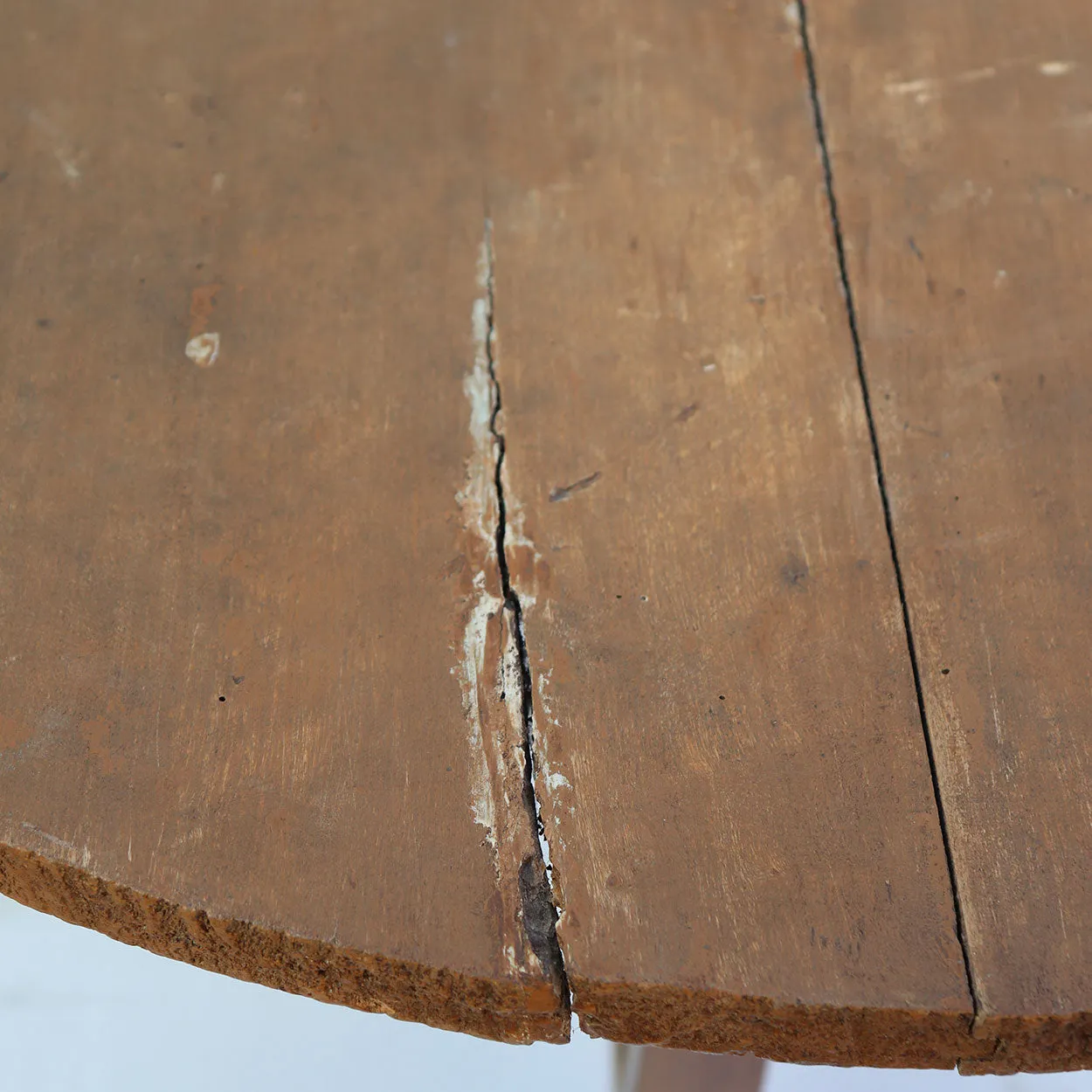 French Provincial Oak Wine Tasting Vendange Tilt-top Table