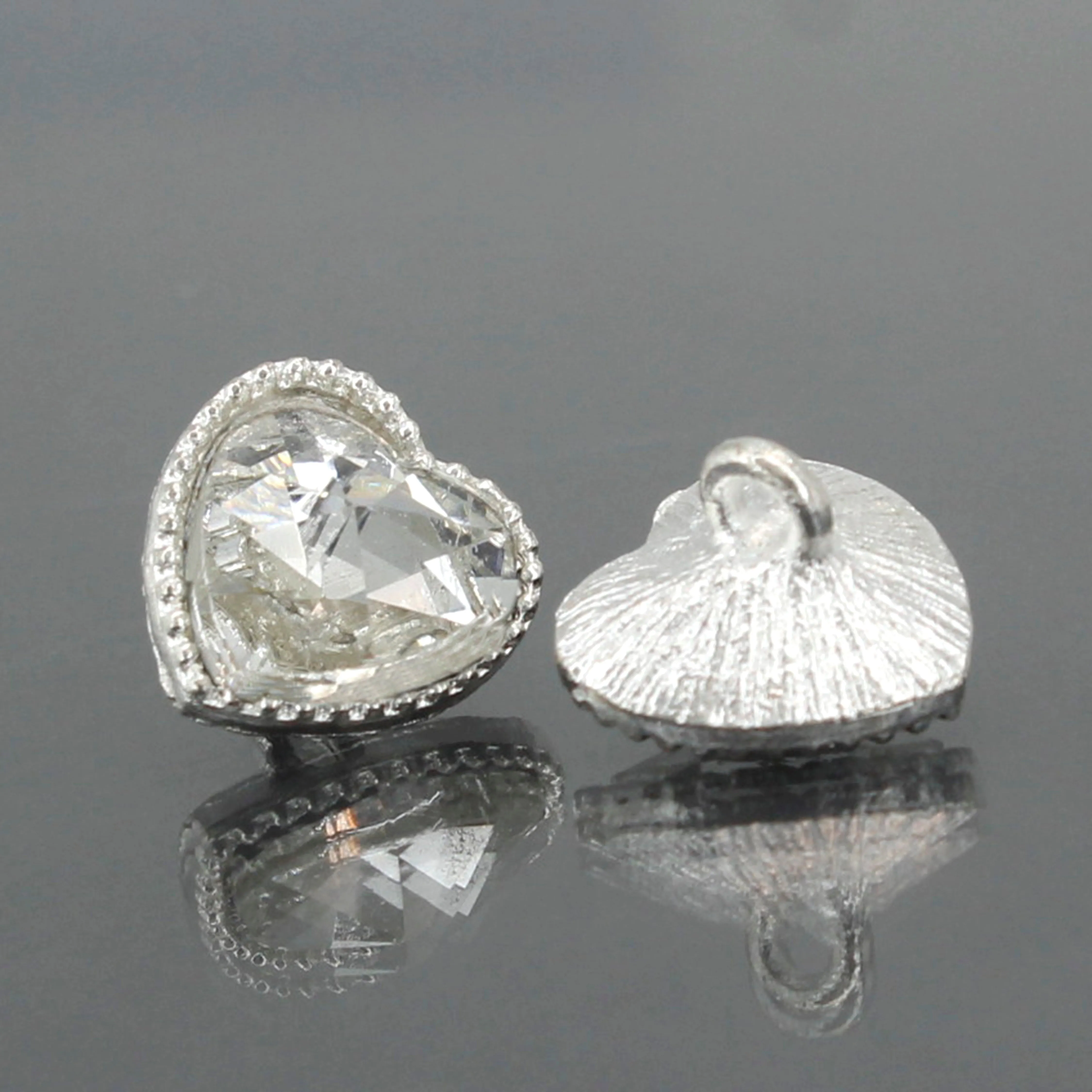 Heart Shape Shank Buttons