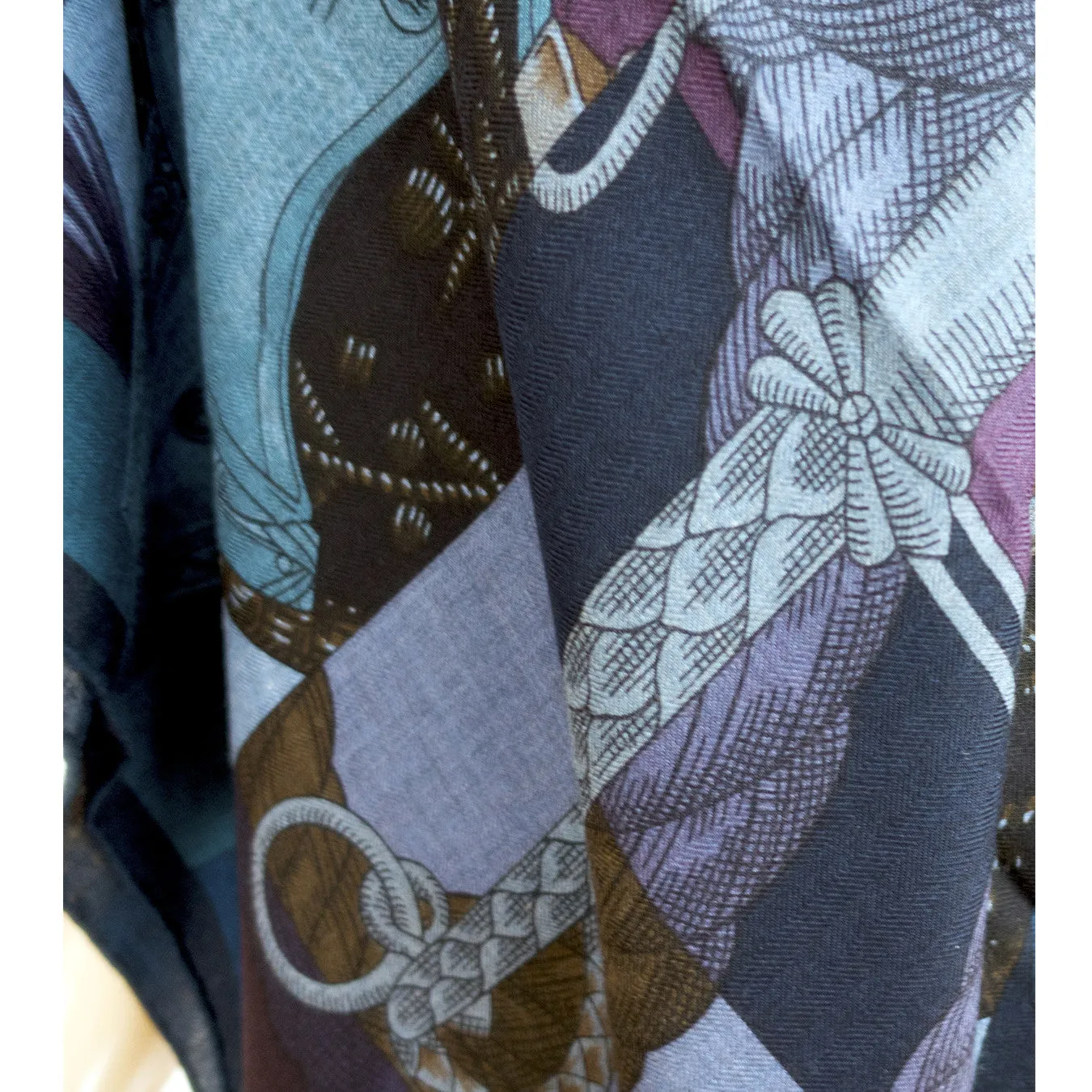 Hermes Cavalleria D'Etriers Cashmere Silk Shawl Scarf GM Fabulous