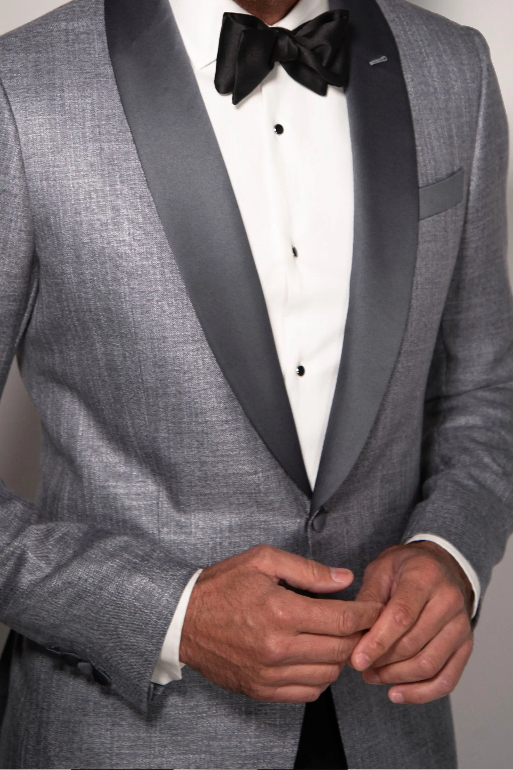 Italian Bamboo Dinner Jacket w/ Satin Lapel