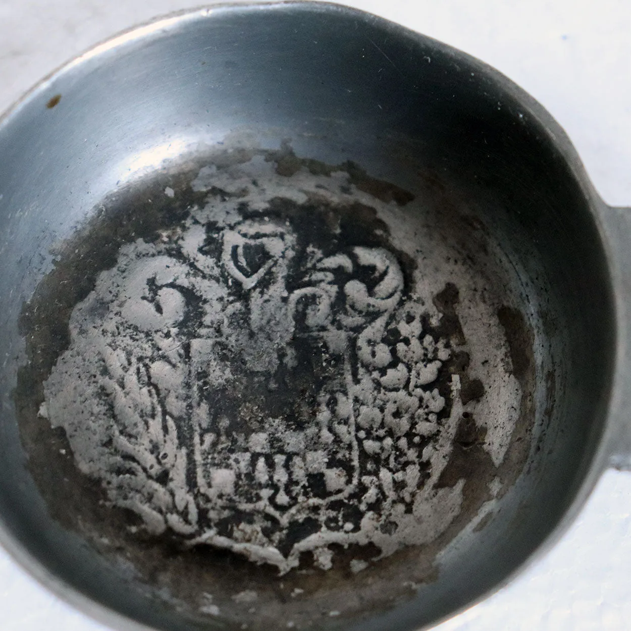 Small Vintage French Pewter Armorial Wine Tasting Bowl (Tastevin)