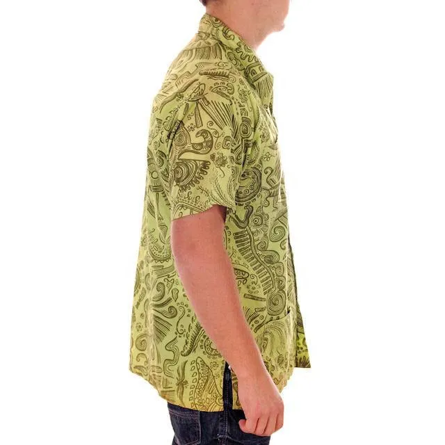 Vintage Mens Shirt Hawaiian Style Tribal Print Green 1970s Med