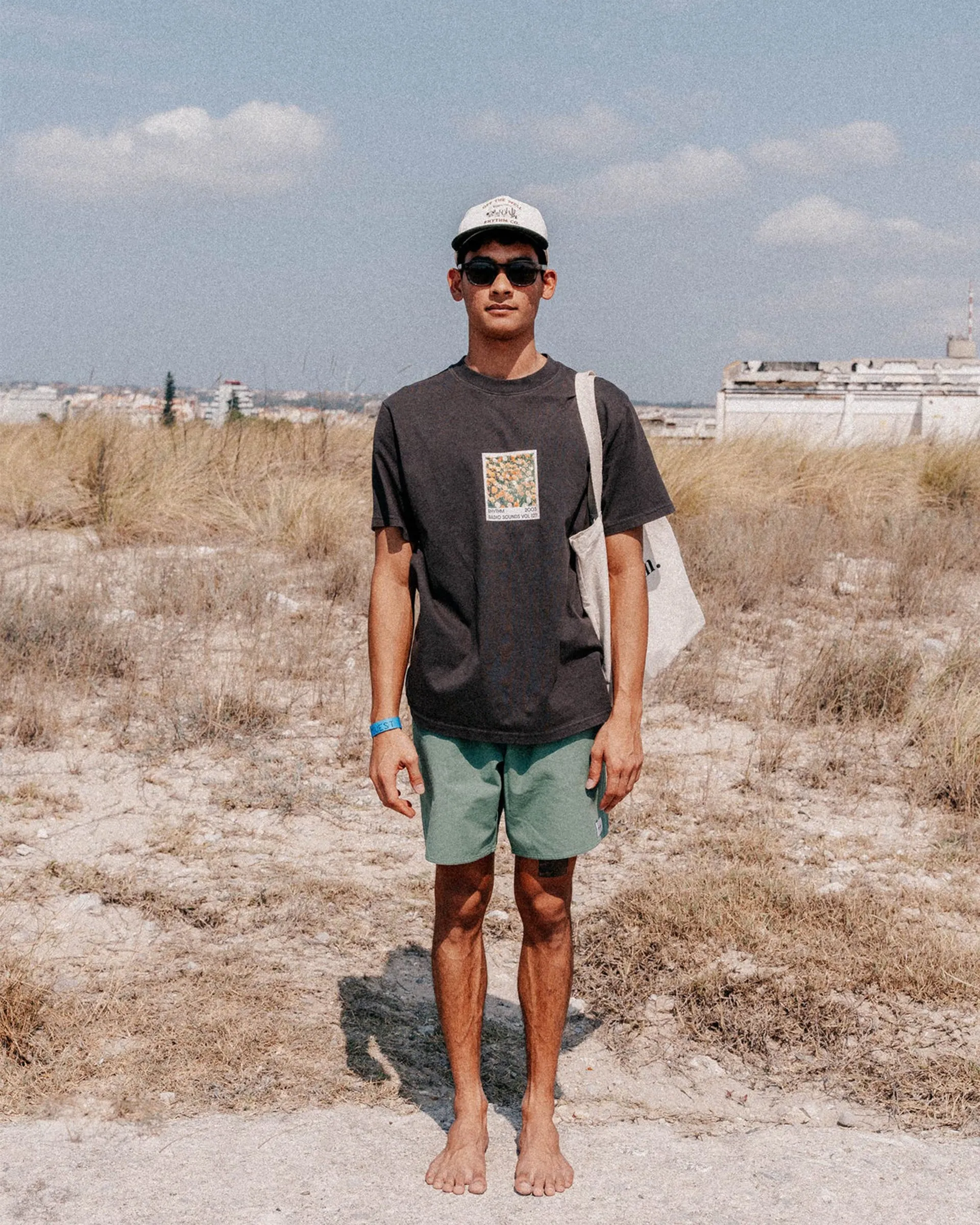 Vol127 Vintage S/S T-Shirt