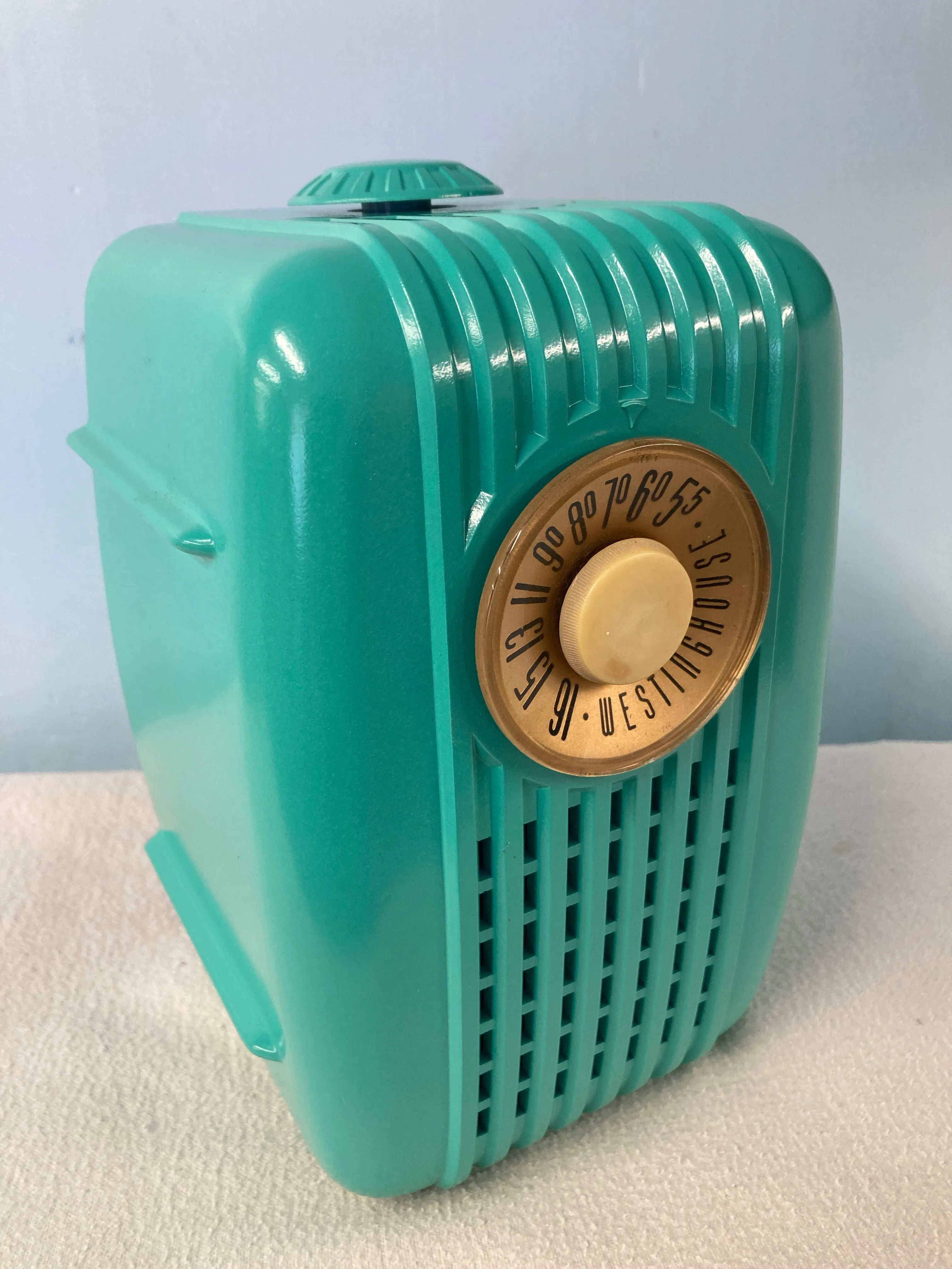 Westinghouse 501 Tube Radio With Bluetooth & FM Options