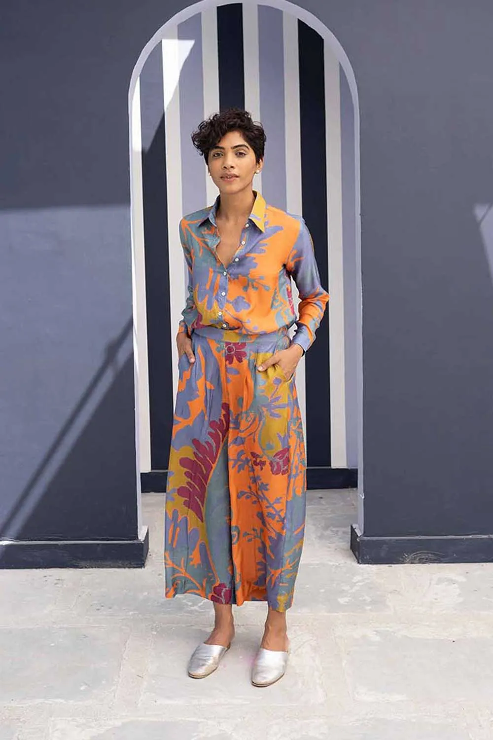 Yam   I   Santillana BORNEO ORANGE CO-ORD 2(SHIRT & PANTS) SILK MULTI YAMBILLIE33