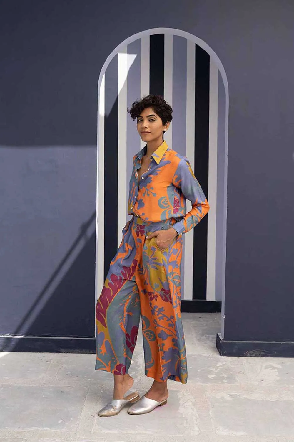 Yam   I   Santillana BORNEO ORANGE CO-ORD 2(SHIRT & PANTS) SILK MULTI YAMBILLIE33
